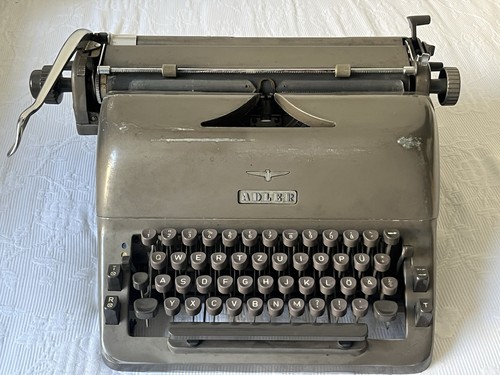 Schreibmaschine adler - schreibmaschine,